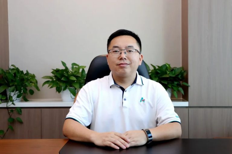 媒体专访 | 冲刺“虾蟹料登顶目标”！澳华“大客户”战略背后的增长逻辑！