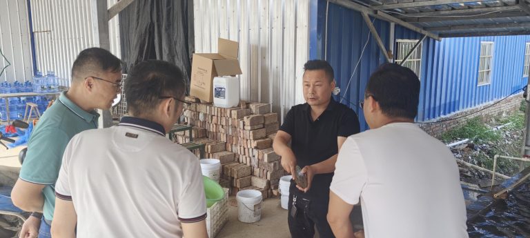 集团总裁周胜兵率队走访湖南市场